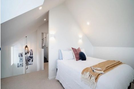 Photo of property in 24 Kayforce Road, Ocean View, Dunedin, 9035