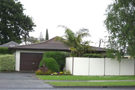 Photo of property in 7 Joanne Place, Rosehill, Papakura, 2113