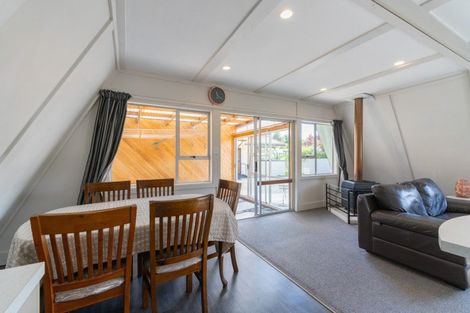 Photo of property in 239 Milford Road, Te Anau, 9600