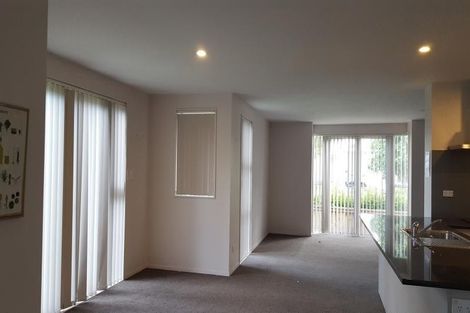 Photo of property in 39 Popokatea Drive, Takanini, 2112