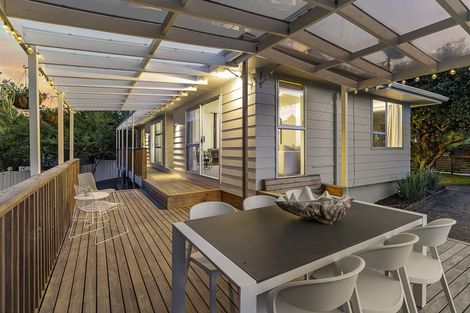 Photo of property in 78 Eskdale Road, Birkdale, Auckland, 0626