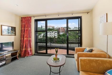 Photo of property in Atrium Towers, 6q/154 The Terrace, Wellington Central, Wellington, 6011