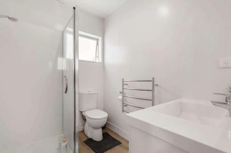 Photo of property in 15 Apple Orchard Way, Sunnyvale, Auckland, 0612