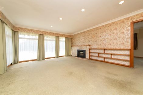 Photo of property in 2 York Place, Awapuni, Palmerston North, 4412