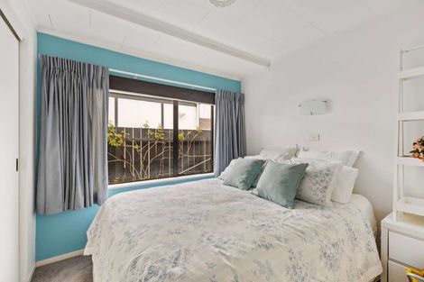 Photo of property in 219/1 Coronation Avenue, Welbourn, New Plymouth, 4310