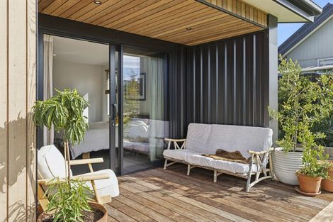 Photo of property in 3 Mount Prospect Lane, Wanaka, 9305