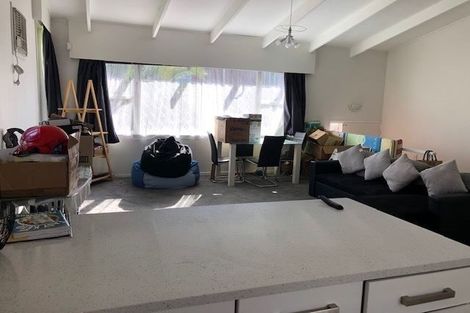 Photo of property in 1/49 Glenmore Road, Sunnyhills, Auckland, 2010