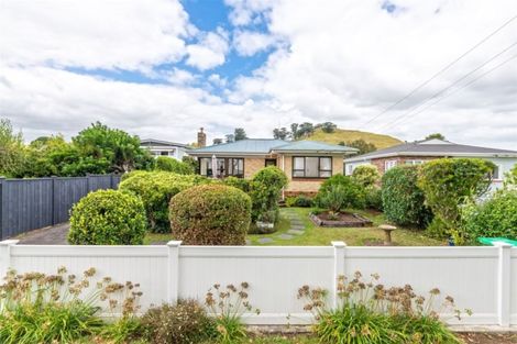 Photo of property in 1/35 Mcintyre Road, Mangere Bridge, Auckland, 2022