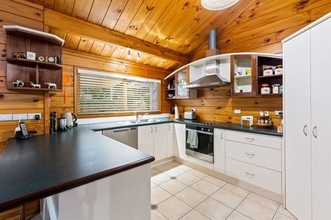 Photo of property in 24 Sailfish Drive, West Harbour, Auckland, 0618