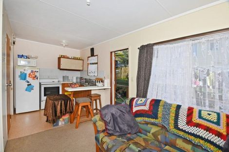 Photo of property in 61b Ross Street, Onerahi, Whangarei, 0110