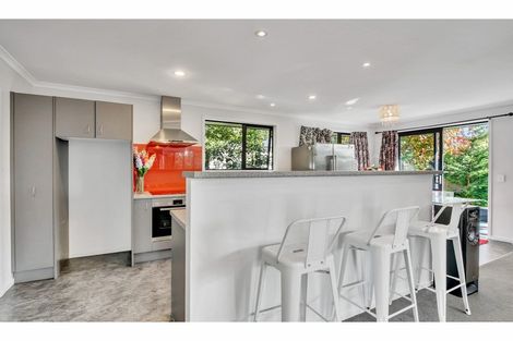 Photo of property in 12 Binstead Place, Avondale, Christchurch, 8061