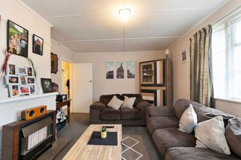 Photo of property in 88 Reynolds Street, Taita, Lower Hutt, 5011