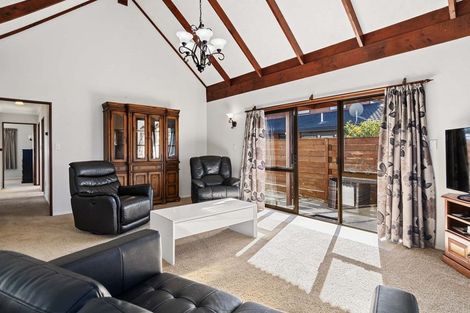 Photo of property in 17c Meadowland Street, Matua, Tauranga, 3110