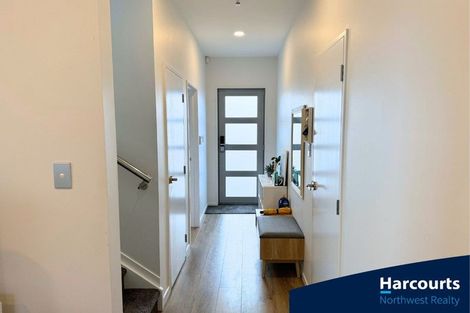 Photo of property in 13 Houhora Street, Westgate, Auckland, 0814