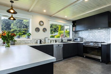 Photo of property in 3 Russell Street, Picton, 7220