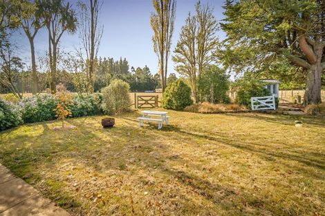 Photo of property in 1016 Weedons Ross Road, West Melton, Christchurch, 7671