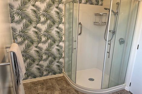 Photo of property in 2/162 Main Road, Redcliffs, Christchurch, 8081