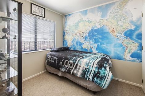 Photo of property in 19 Mellsop Avenue, Waiuku, 2123