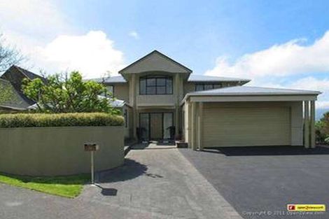 Photo of property in 14 Molyneux Close, Whitby, Porirua, 5024