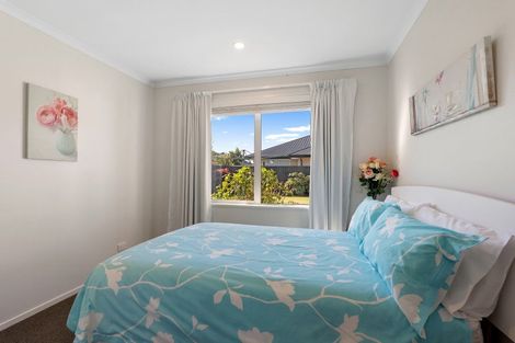 Photo of property in 12 Killarney Avenue, Halswell, Christchurch, 8025