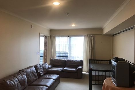 Photo of property in The Rennaissance, 5j/18 Ronwood Avenue, Manukau, Auckland, 2104