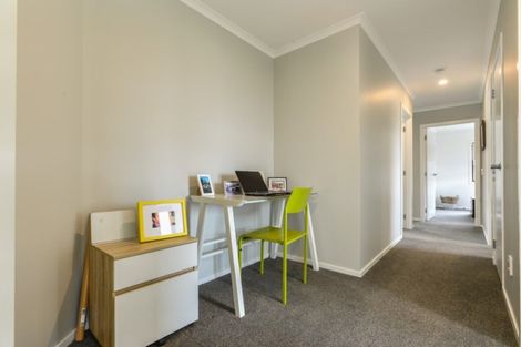 Photo of property in 11 Wescombe Grove, Feilding, 4702