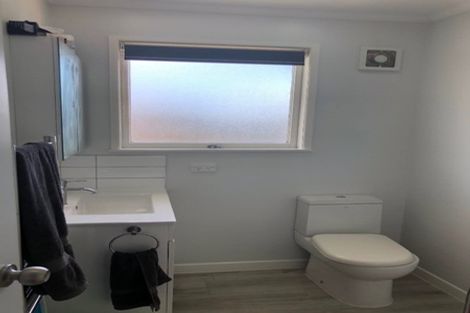 Photo of property in 27 Alma Crescent, Papakura, 2110