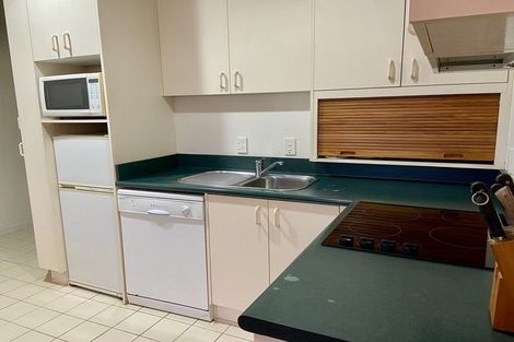 Photo of property in Terrace Tower Apartments, 7e/126 The Terrace, Wellington Central, Wellington, 6011