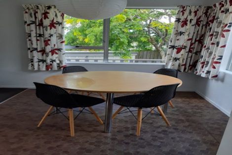 Photo of property in 87 Peacockes Road, Fitzroy, Hamilton, 3206