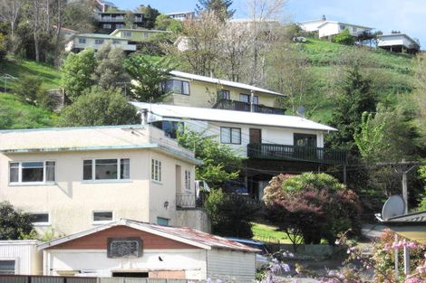 Photo of property in 3/125a Toi Toi Street, Toi Toi, Nelson, 7010