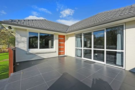 Photo of property in 343 Stokes Valley Road, Stokes Valley, Lower Hutt, 5019