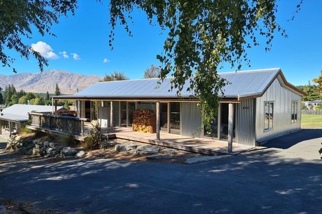 Photo of property in 26 Aorangi Crescent, Lake Tekapo, 7999