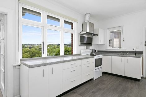 Photo of property in 31 Clifford Street, Dalmore, Dunedin, 9010