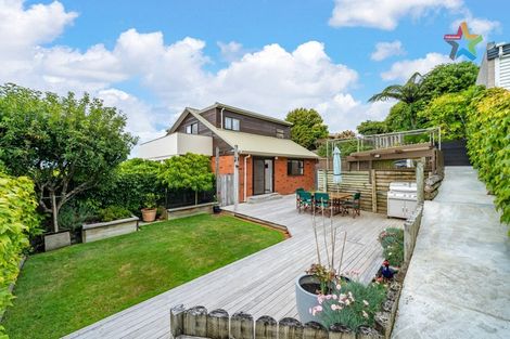 Photo of property in 57 Pokohiwi Road, Normandale, Lower Hutt, 5010