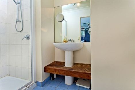 Photo of property in 32 Chadlington Avenue, Henderson, Auckland, 0612