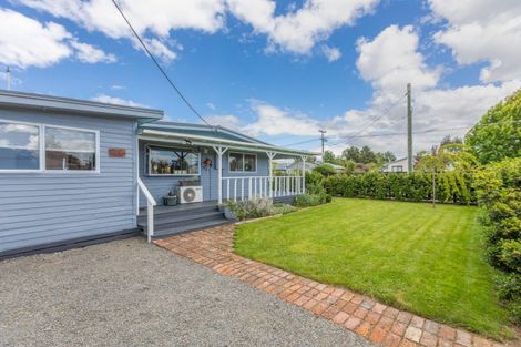 Photo of property in 50 Bibby Street, Waipawa, 4210