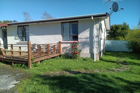 Photo of property in 47 Blueberry Grove, Timberlea, Upper Hutt, 5018