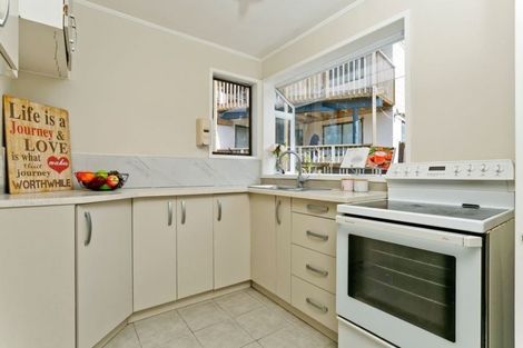 Photo of property in 26 Redwing Street, Browns Bay, Auckland, 0630