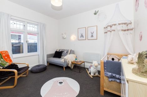 Photo of property in 11 Julius Terrace, Richmond, Christchurch, 8013