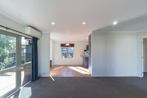 Photo of property in 14a Knighton Road, Hillcrest, Hamilton, 3216