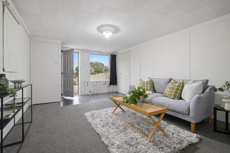 Photo of property in 1/196 Kitchener Road, Pukekohe, 2120