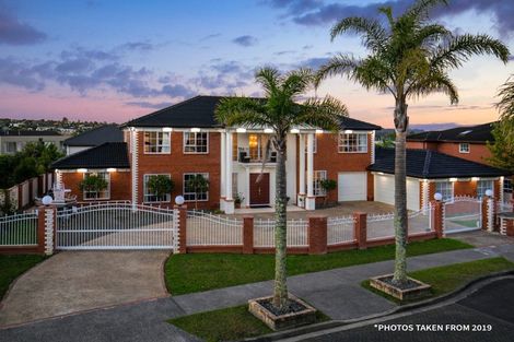 Photo of property in 18 Mansion Court, West Harbour, Auckland, 0618