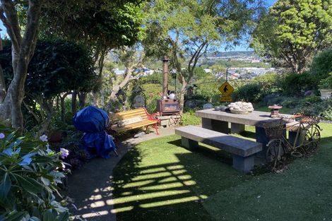 Photo of property in 99 Otaki Street, Miramar, Wellington, 6022