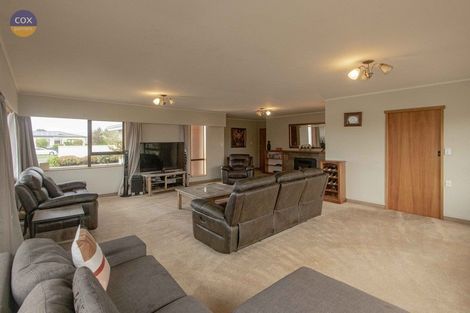 Photo of property in 130 Wharerangi Road, Greenmeadows, Napier, 4112