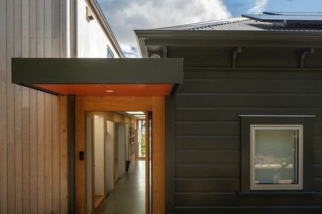 Photo of property in 62 The Crescent, Roseneath, Wellington, 6011