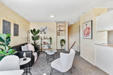 Photo of property in 2/27 Kenwyn Terrace, Newtown, Wellington, 6021