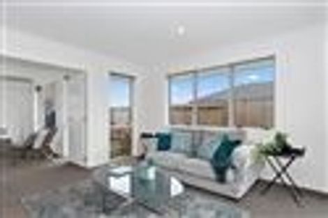 Photo of property in 30 Livingstone Drive, Papamoa Beach, Papamoa, 3118