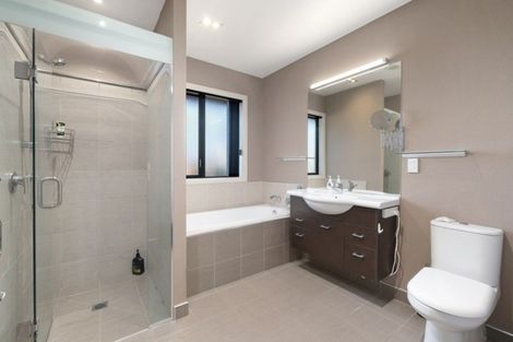 Photo of property in 980 Aubrey Road, Albert Town, Wanaka, 9305