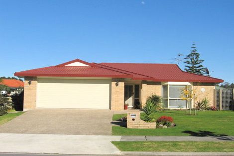 Photo of property in 7 Norm Pellow Drive, Manurewa, Auckland, 2105
