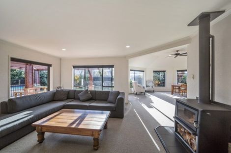 Photo of property in 6a Ashmore Drive, Frankleigh Park, New Plymouth, 4310